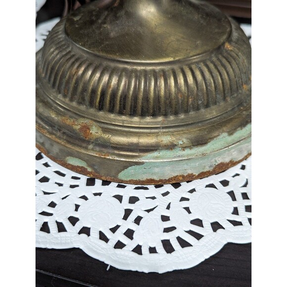 Vintage MCM Gold Metal Swirl Table Lamp - Picture 5 of 10